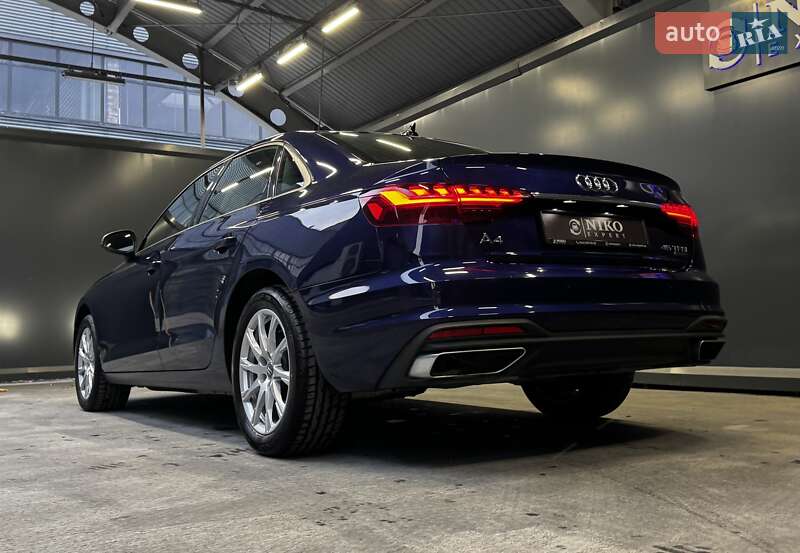 Седан Audi A4 2020 в Києві