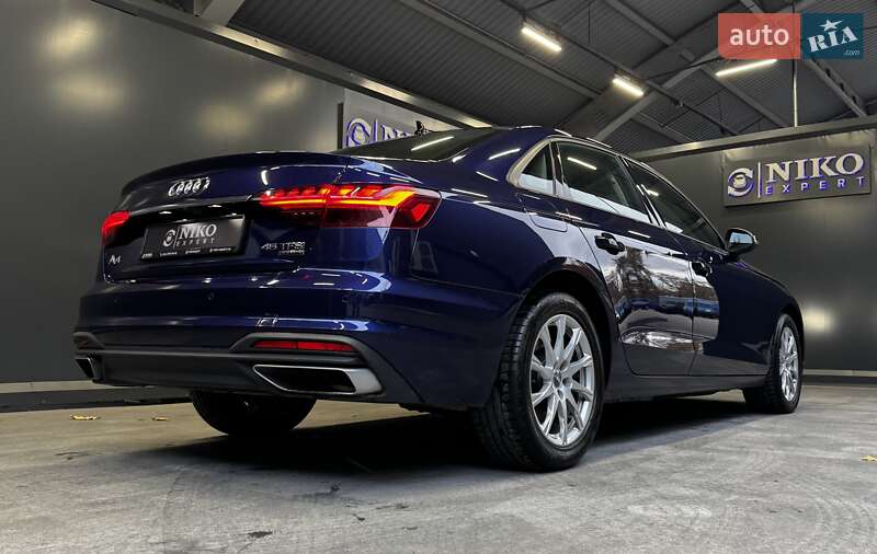 Седан Audi A4 2020 в Києві
