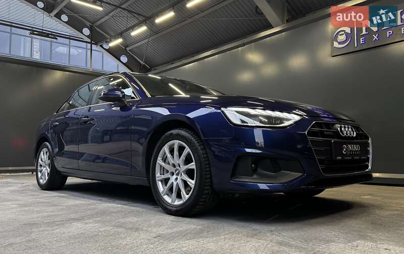Седан Audi A4 2020 в Києві