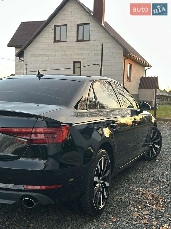 Седан Audi A4 2017 в Любешові