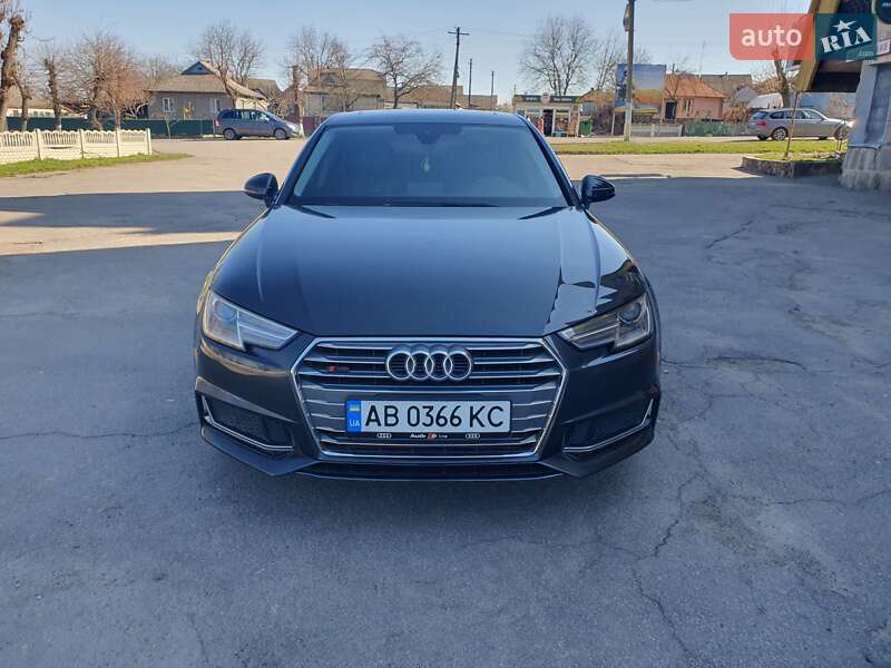 Audi A4 2019