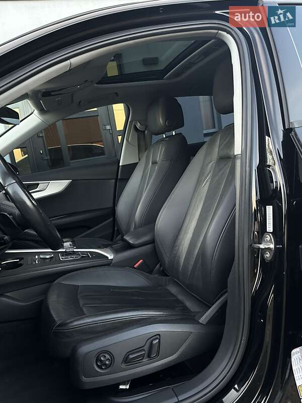 Седан Audi A4 2017 в Любешові