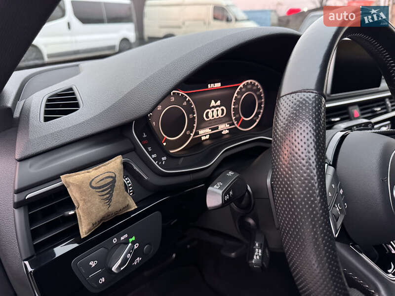 Универсал Audi A4 2019 в Ивано-Франковске