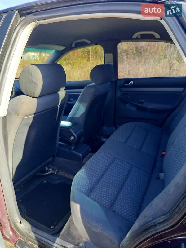 Седан Audi A4 1996 в Тлумаче фото 3 Седан Audi A4 1996 в Тлумаче