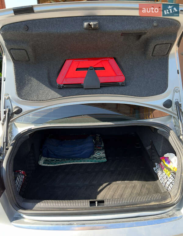 Седан Audi A4 2006 в Киеве фото 11 Седан Audi A4 2006 в Киеве