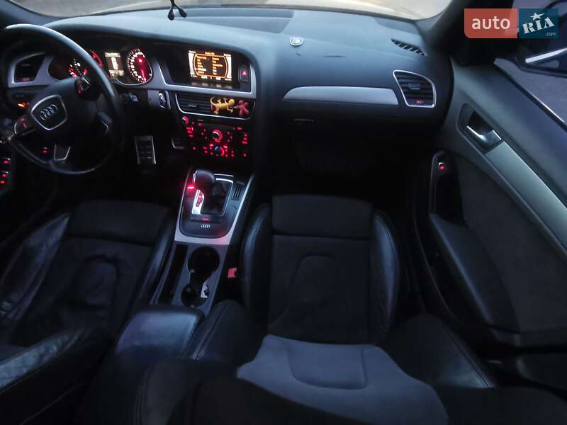Седан Audi A4 2008 в Львові