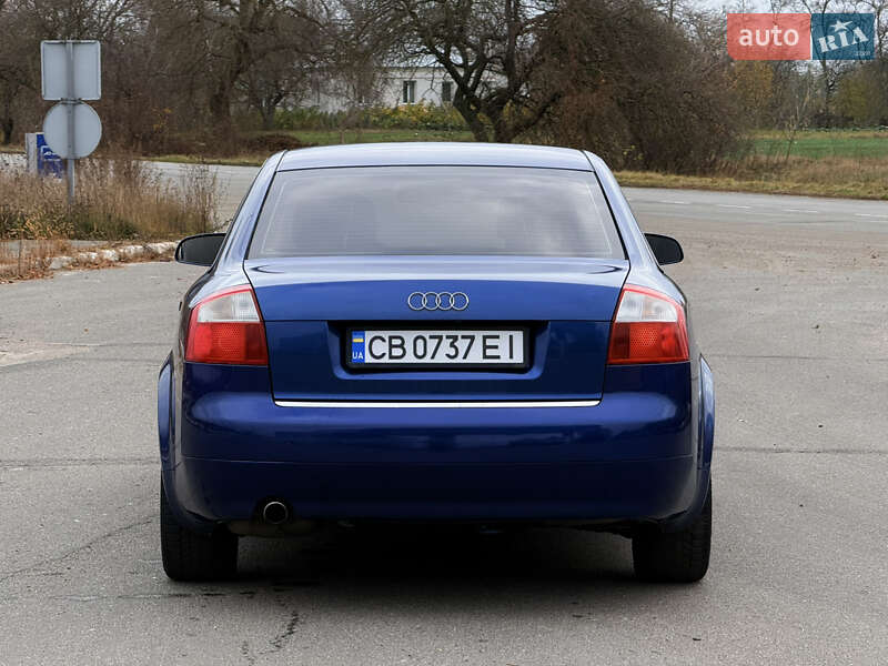 Седан Audi A4 2004 в Мені фото 8 Седан Audi A4 2004 в Мені