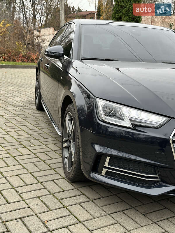 Седан Audi A4 2018 в Києві