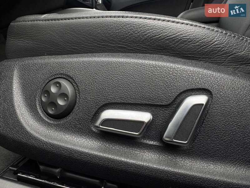 Седан Audi A4 2014 в Києві фото 21 Седан Audi A4 2014 в Києві