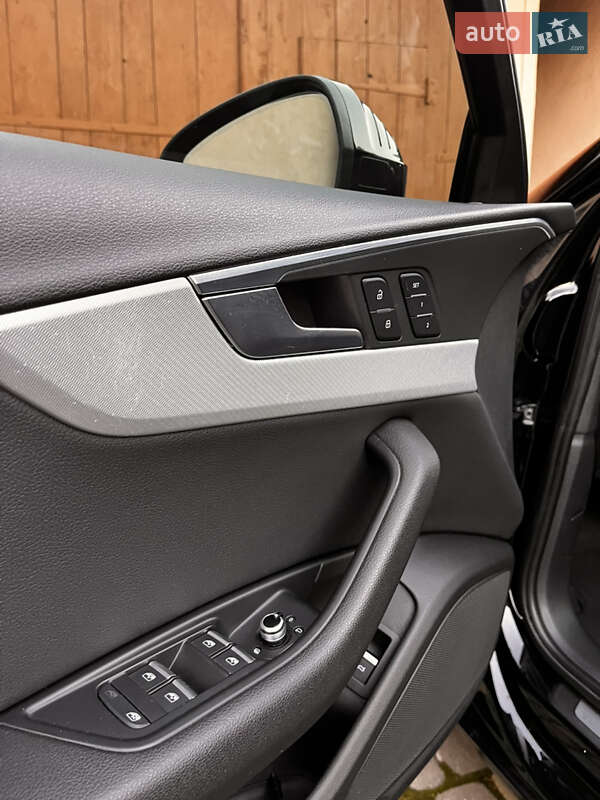 Седан Audi A4 2016 в Львове фото 17 Седан Audi A4 2016 в Львове