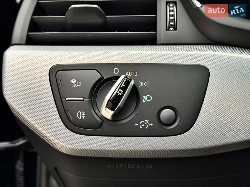 Седан Audi A4 2016 в Києві фото 32 Седан Audi A4 2016 в Києві