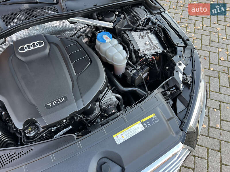 Седан Audi A4 2016 в Дрогобыче