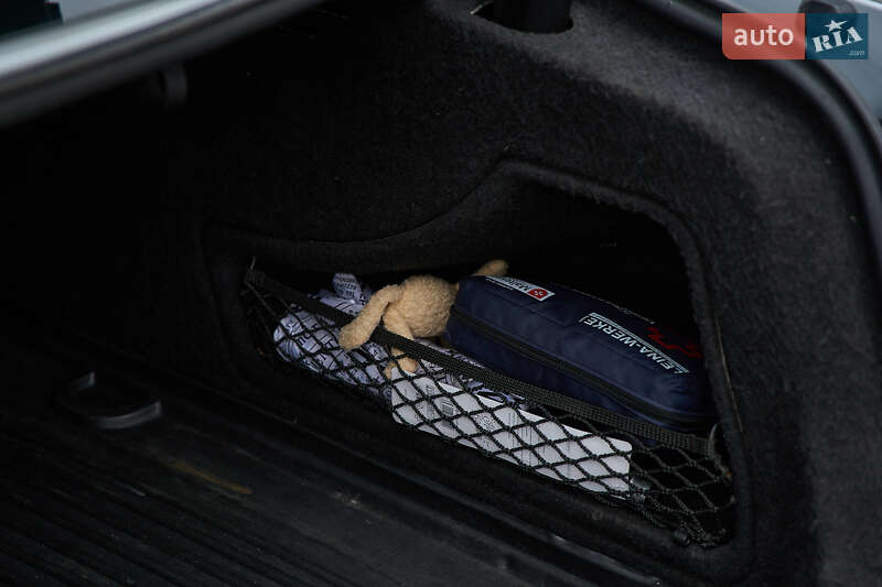 Седан Audi A4 2011 в Києві