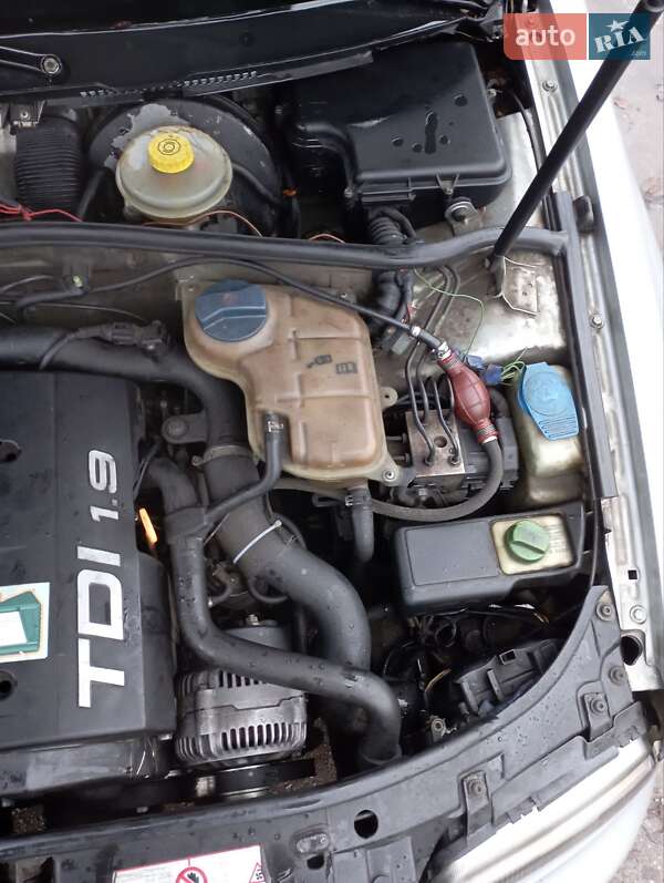 Універсал Audi A4 1998 в Калинівці