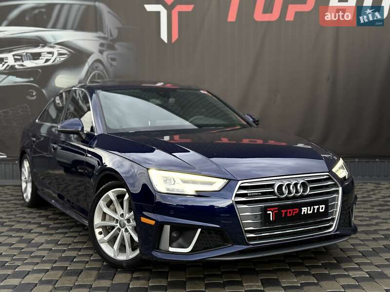Седан Audi A4 2019 в Львові
