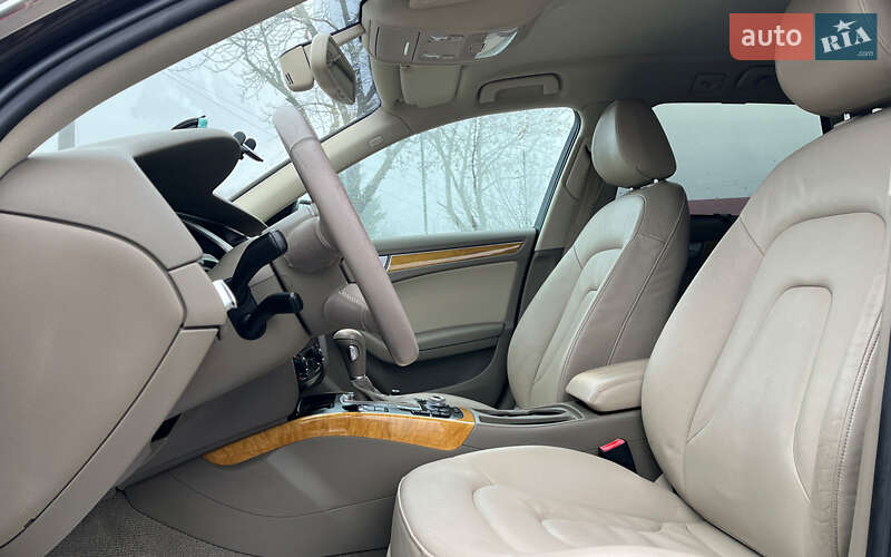 Універсал Audi A4 2010 в Коломиї