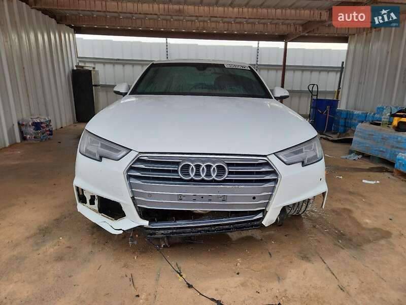 Седан Audi A4 2017 в Черкасах