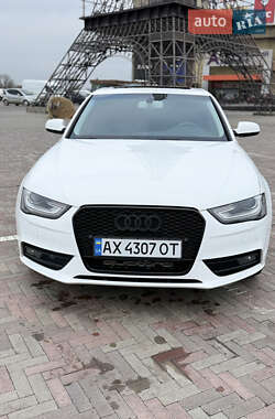 Седан Audi A4 2013 в Харькове