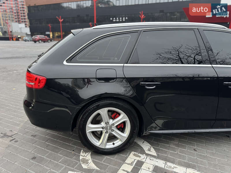 Універсал Audi A4 2011 в Києві