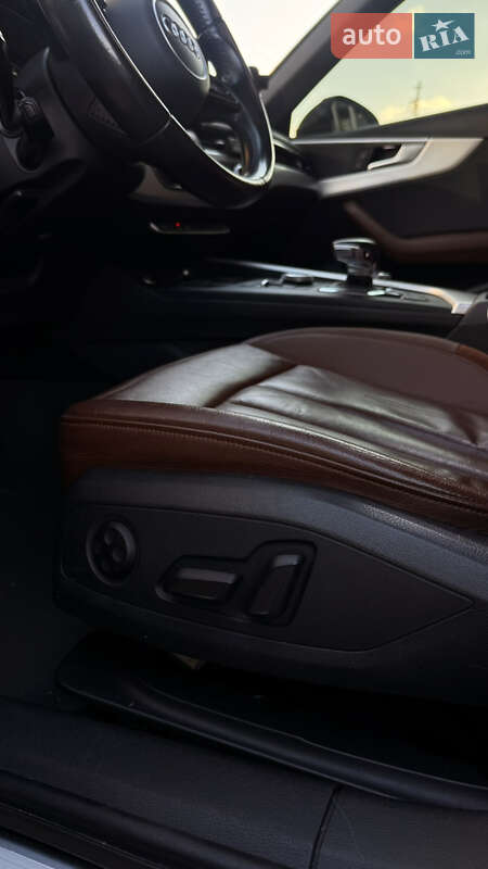 Седан Audi A4 2016 в Києві