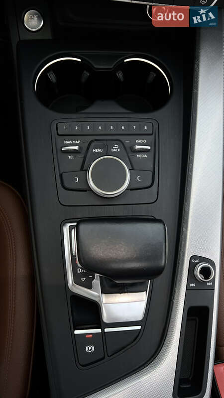 Седан Audi A4 2016 в Києві