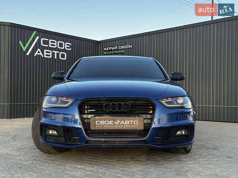 Седан Audi A4 2015 в Львове