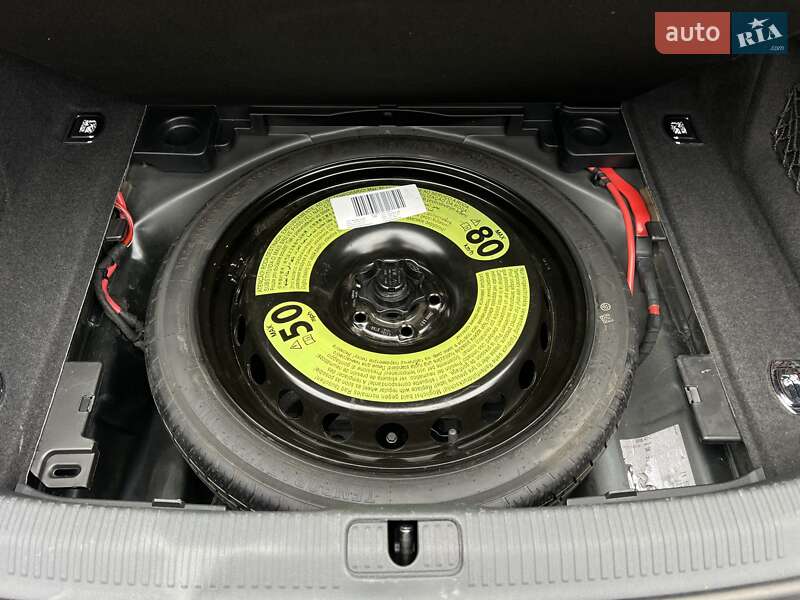 Седан Audi A4 2018 в Запоріжжі