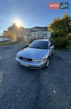 Універсал Audi A4 1997 в Білгороді-Дністровському