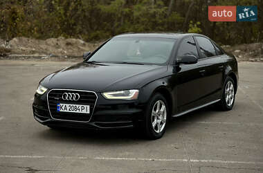Седан Audi A4 2015 в Києві