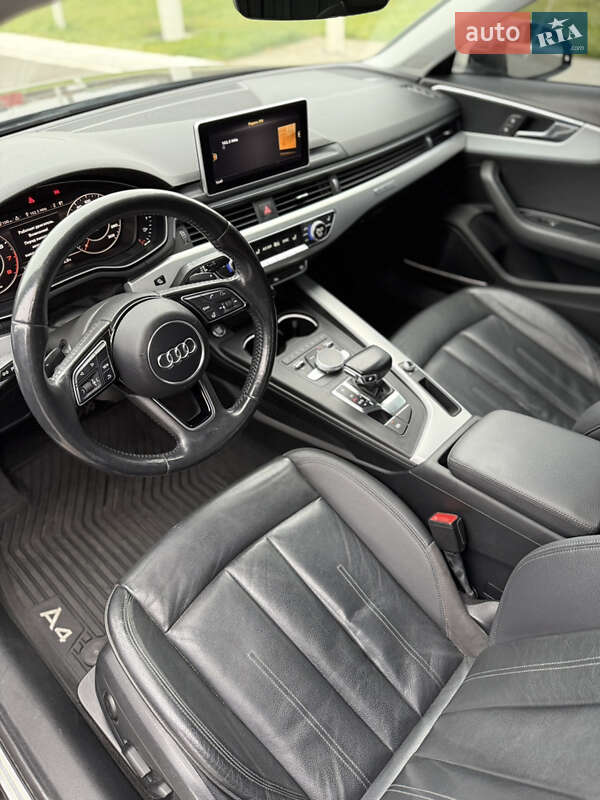 Седан Audi A4 2016 в Днепре
