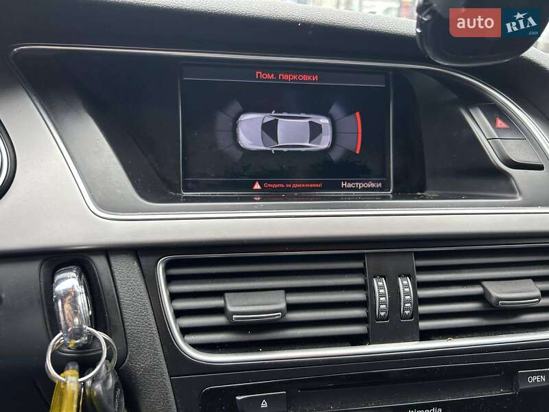 Седан Audi A4 2014 в Кіцмані