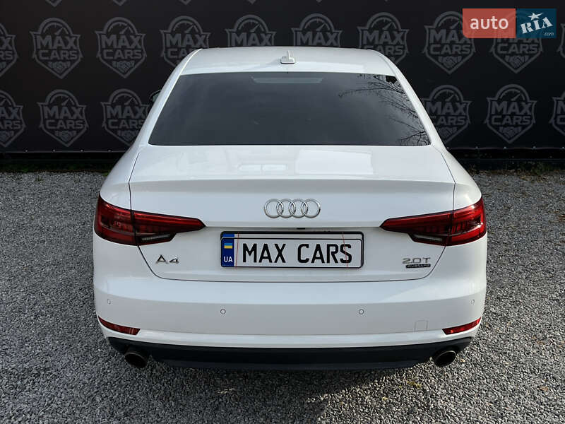 Седан Audi A4 2016 в Киеве