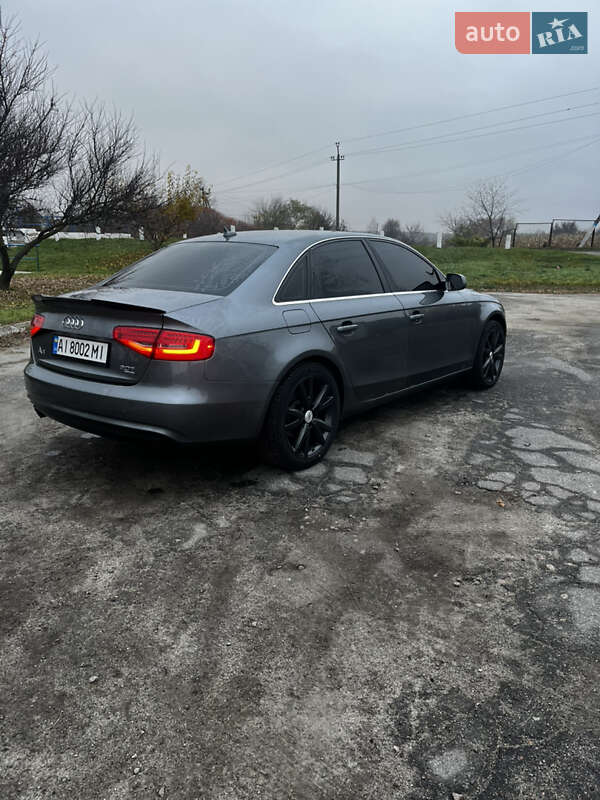 Седан Audi A4 2012 в Баришівка