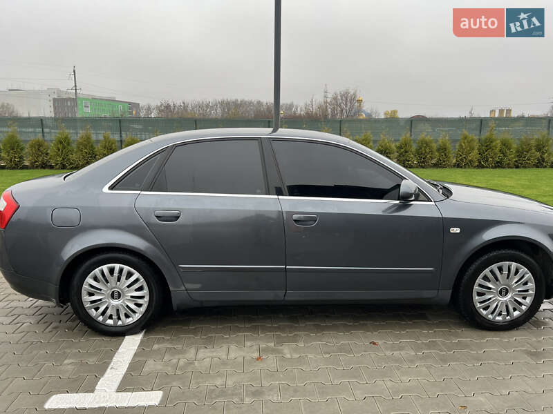 Седан Audi A4 2004 в Виннице