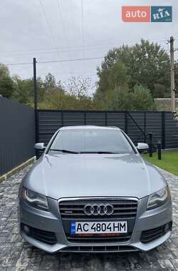 Седан Audi A4 2009 в Ровно