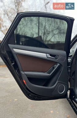 Седан Audi A4 2012 в Прилуках