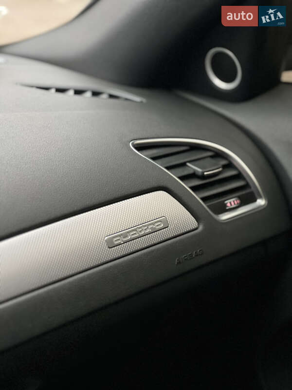 Седан Audi A4 2012 в Прилуках
