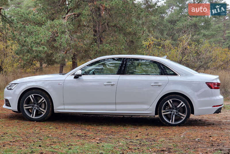 Седан Audi A4 2017 в Дніпрі