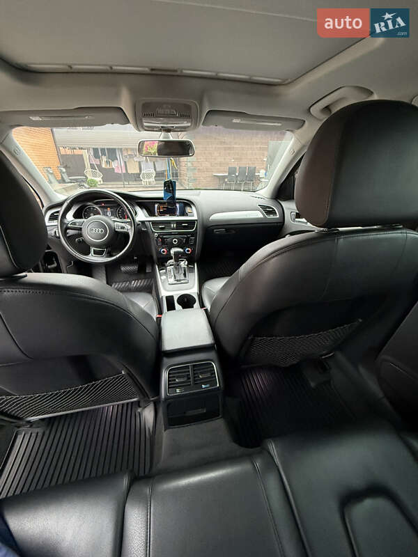 Седан Audi A4 2015 в Вараші фото 10 Седан Audi A4 2015 в Вараші