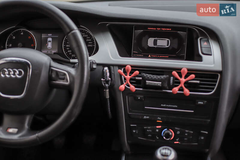 Універсал Audi A4 2011 в Львові