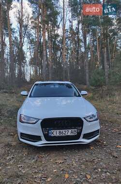 Седан Audi A4 2015 в Фастові