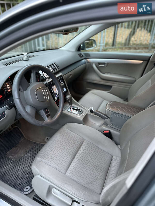 Седан Audi A4 2007 в Львові