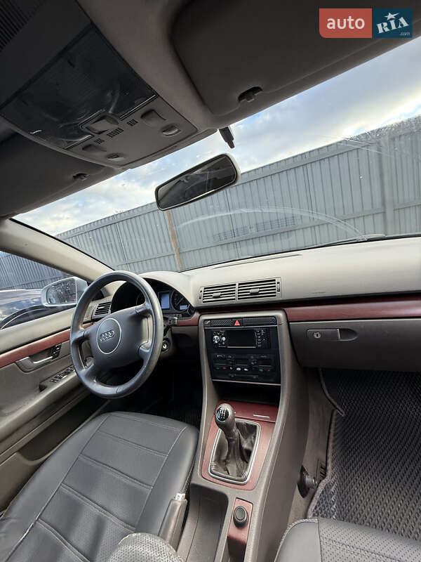 Седан Audi A4 2004 в Перегінське фото 9 Седан Audi A4 2004 в Перегінське