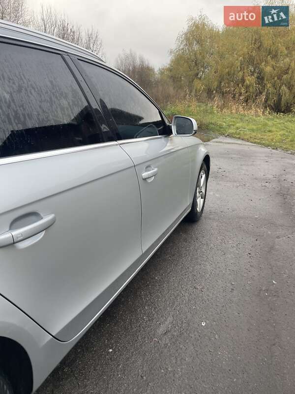 Універсал Audi A4 2013 в Дубні