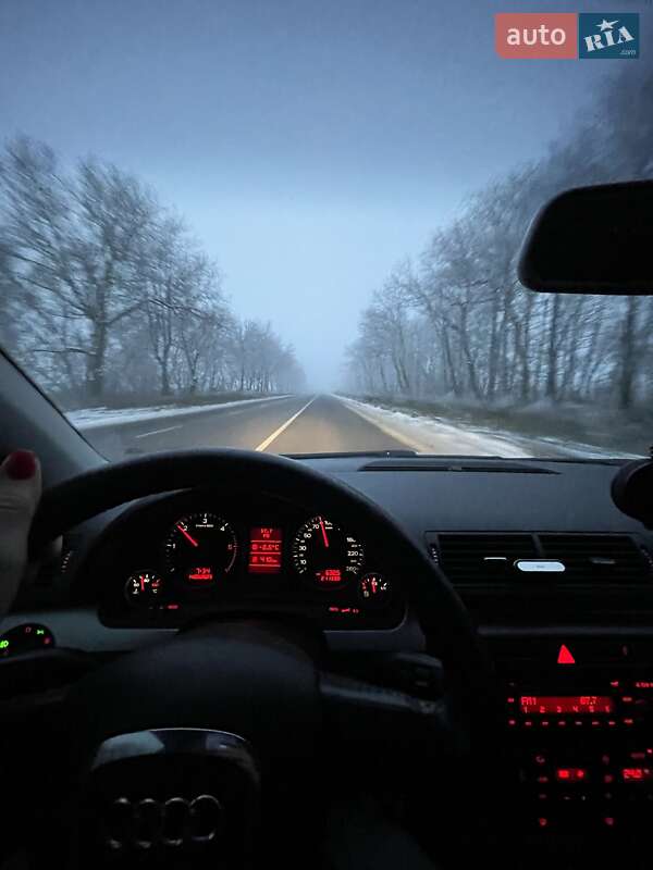 Універсал Audi A4 2005 в Ямполі