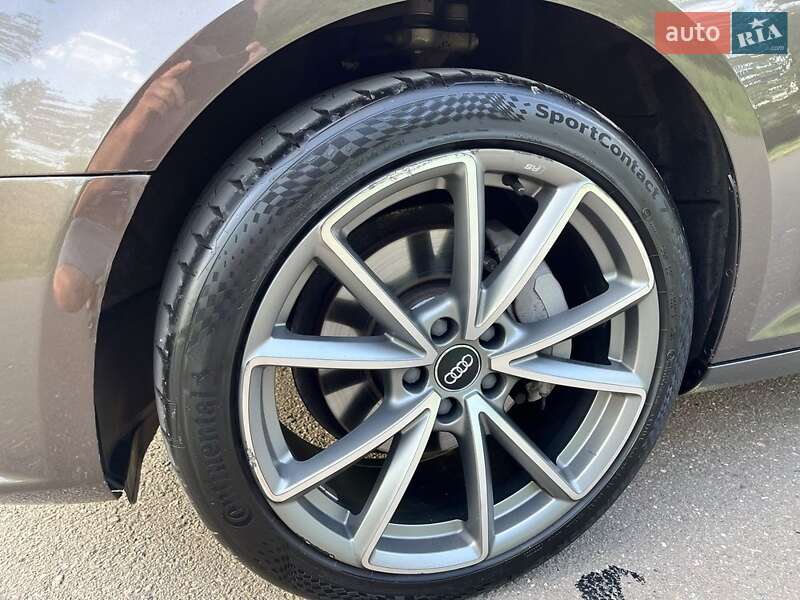 Седан Audi A4 2016 в Кривому Розі