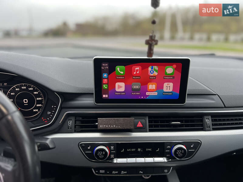 Седан Audi A4 2016 в Мостиске