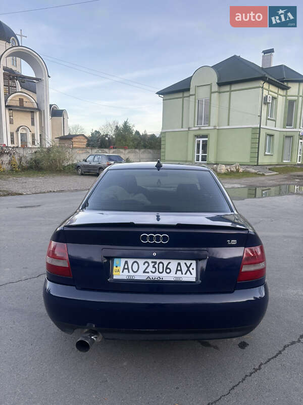 Седан Audi A4 2000 в Ивано-Франковске