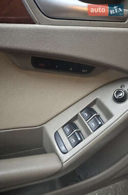 Седан Audi A4 2011 в Киеве