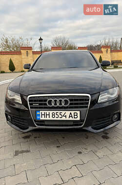 Седан Audi A4 2009 в Измаиле
